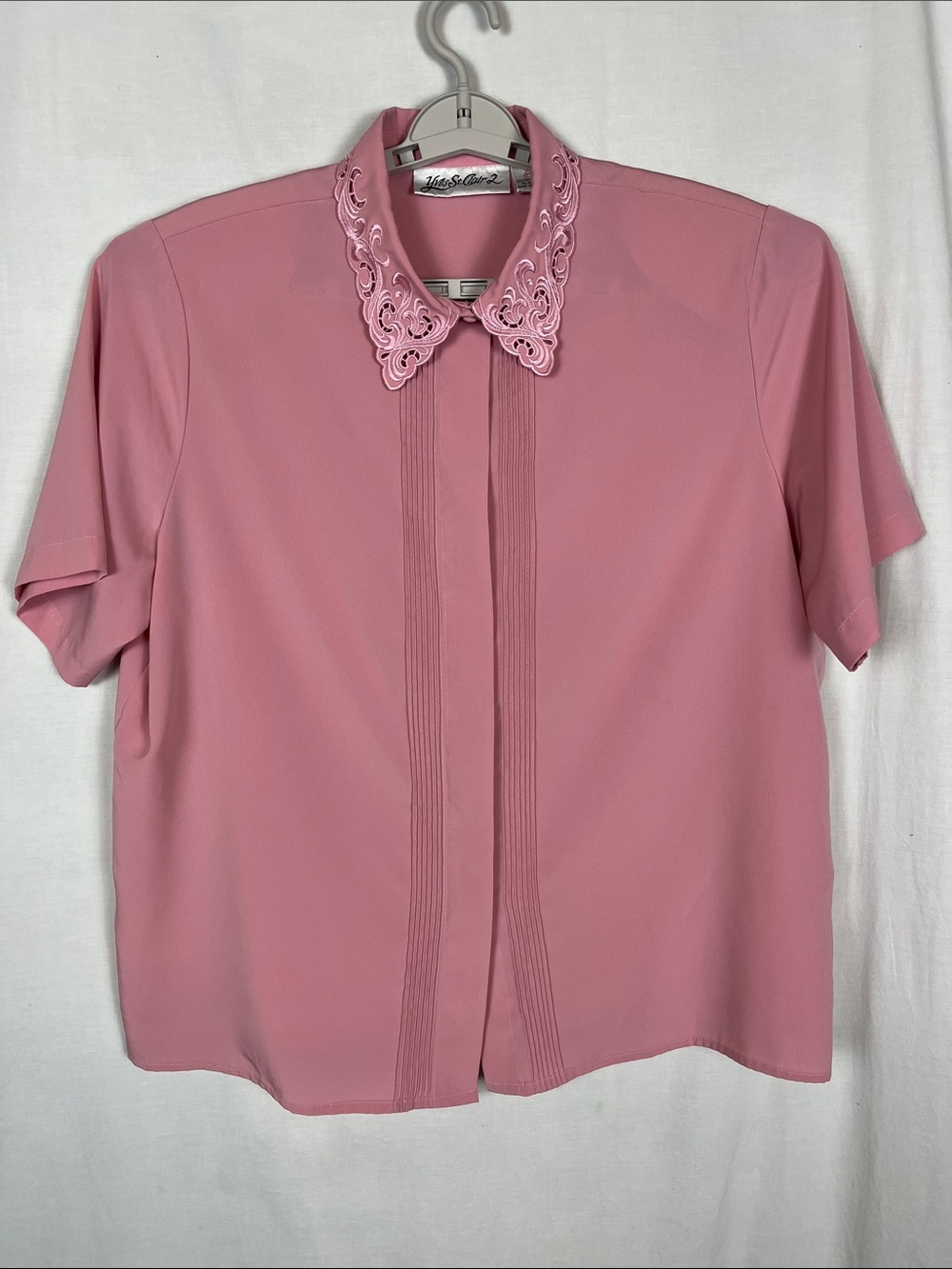 Vintage 1980 Yves St. Clair 2 YSL Blush Short Sleeve Pleated Blouse Lace Collar